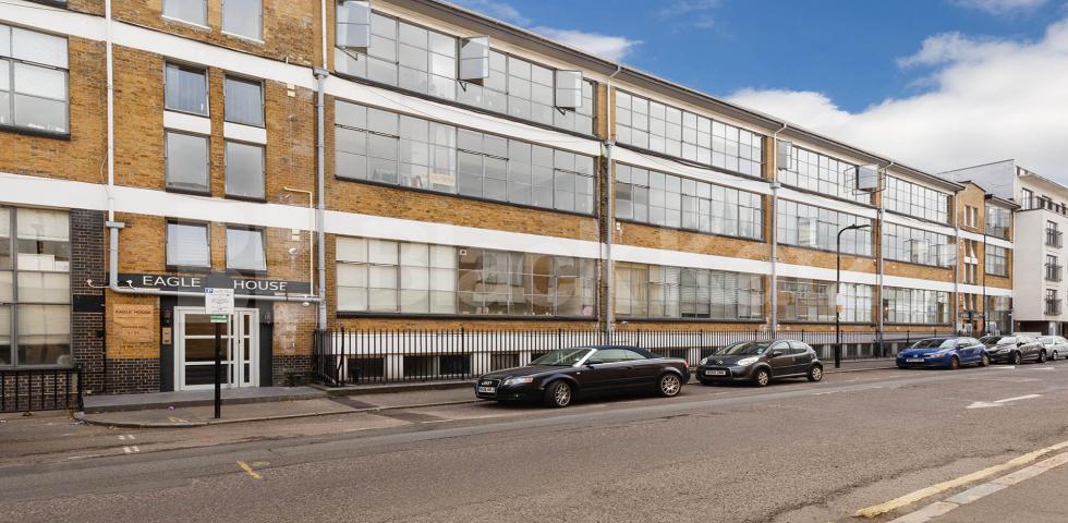 			1 Bedroom, 1 bath, 1 reception Apartment			 EAGLE HOUSE-EAGLE WHARF ROAD, OLD STREET-SHOREDITCH